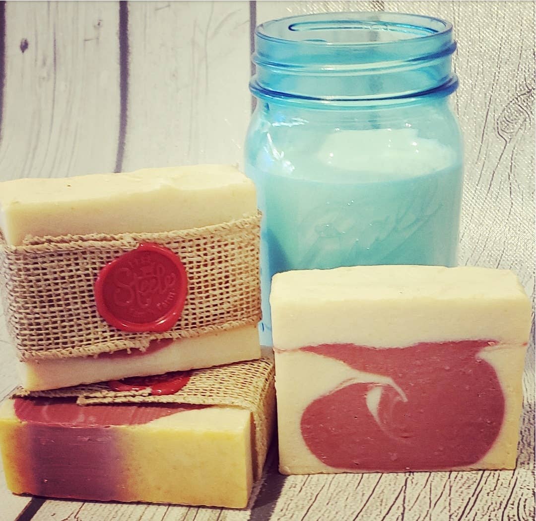 Steele Family Farm - Crimson & Cream Goat Milk Soap