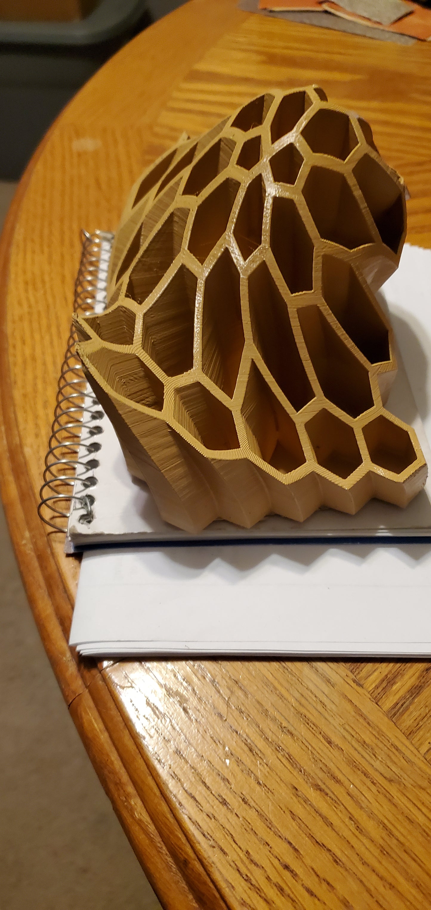 Pen/pencil holder