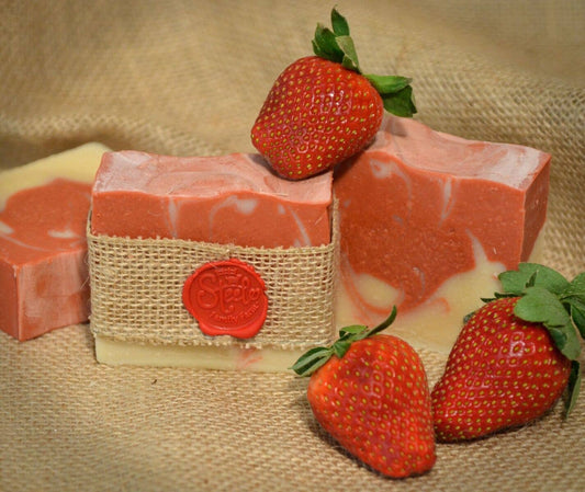Steele Family Farm - Strawberries & Champagne Goat Milk Soap