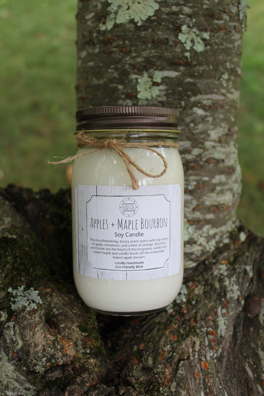 Coastal Threads - Apples and Maple Bourbon Soy Candle
